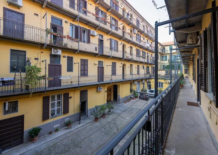 Alessandria, 4 - Fashion E Movida Mailand